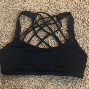 Lululemon sports bra